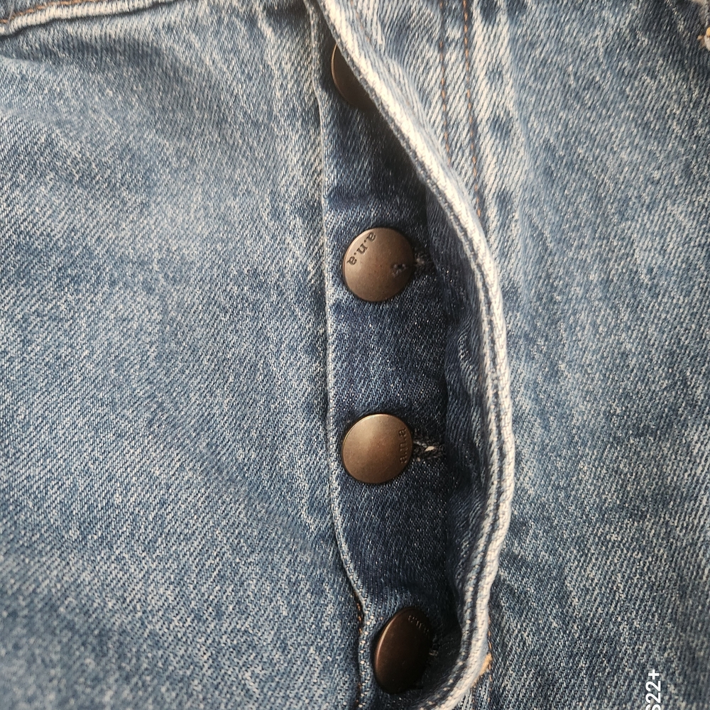 a.n.a Blue Jean Shorts Distressed Raw Hem - Picture 5 of 7